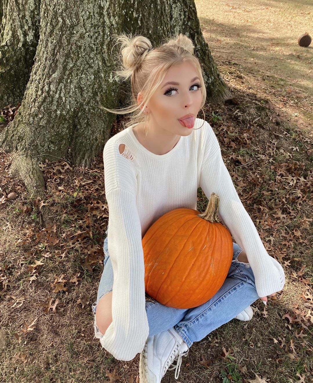 Loren Gray Wallpaper Picture Safe To Say I’m Thri