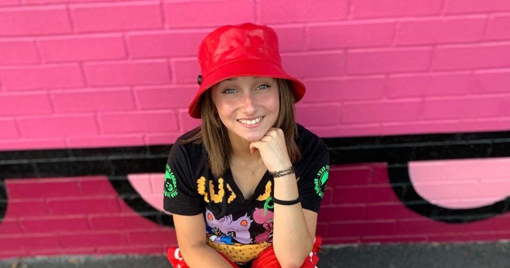 Mckenzi Brooke Wallpapers 2022 {New*} Pictures, Images & Photos
