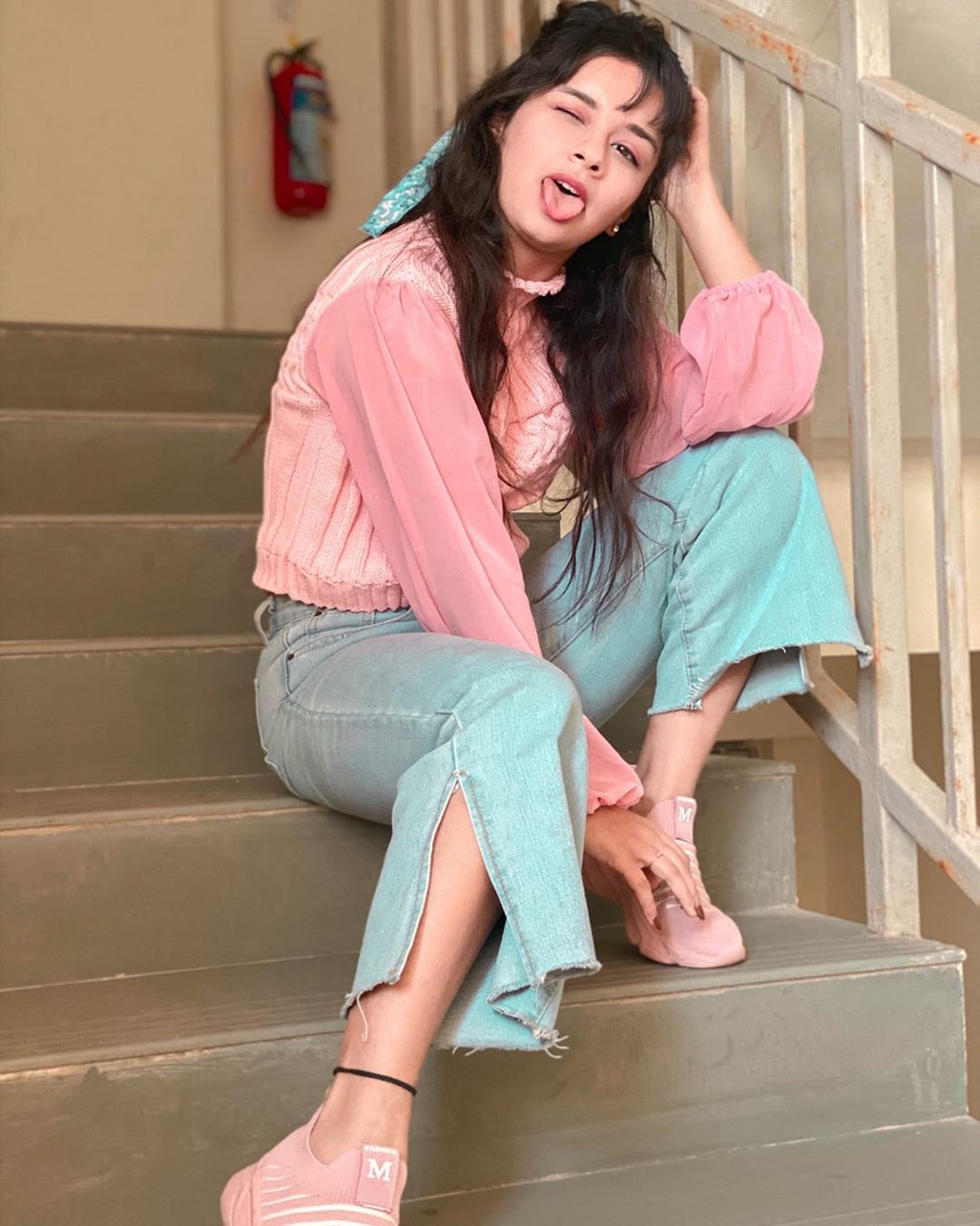 Avneet Kaur Wallpapers, Photos, Images & Pictures Pic 1- me minding my own business and posing for the camera 
Pic 2, 3- my father reminding me I have