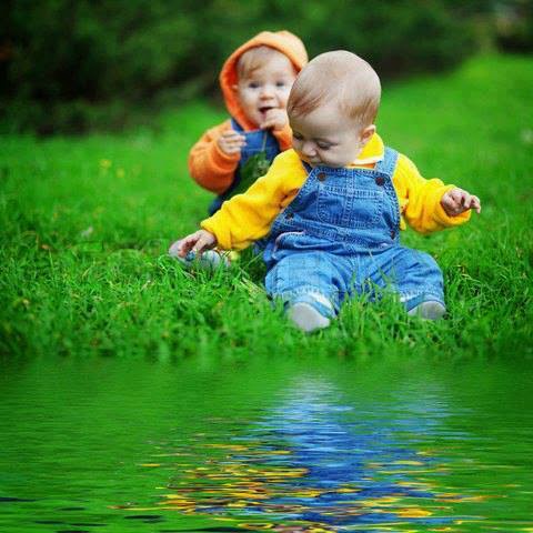 Cute Baby Couple Image