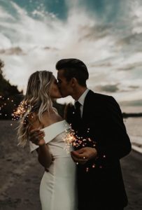 33 So Cute Wedding Photos That Will Melt Your Heart | Wedding Forward