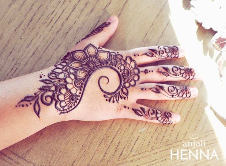 Easy And Simple Mehndi Designs That You Should Try In
