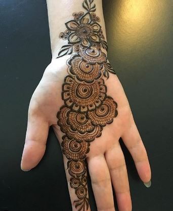 Simple and Easy Mehndi Designs