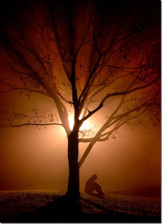32 Heart-Touching Loneliness Photographs