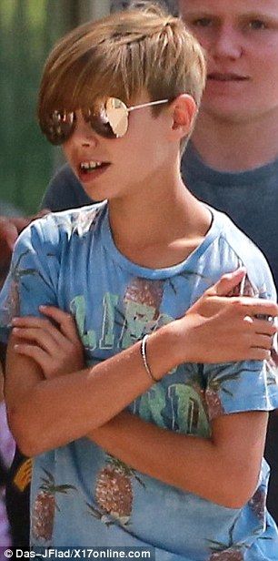 Brooklyn and Romeo Beckham ride $700 hands-free UWheels after lunch