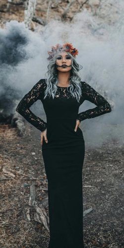 Gothic Wedding Dresses: Challenging Traditions | Wedding Forward