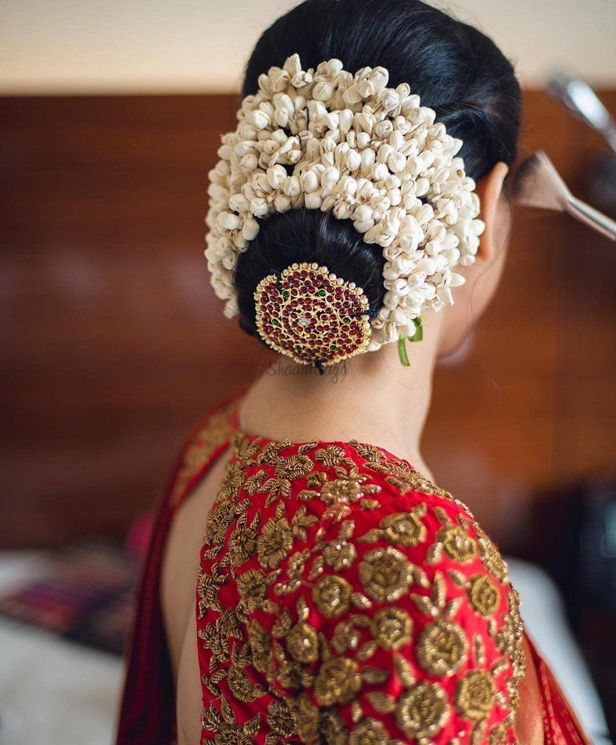 Jaw-droppingly Pretty Hairstyle Inspo from South Indian Brides!