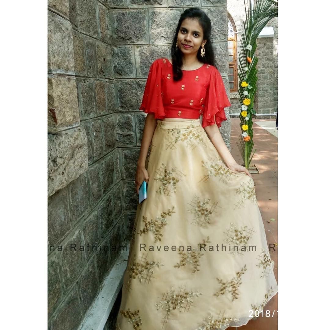 Raveena Rathinam on Instagram: “Bell sleeve crop top with lehenga!  #raveenarathinam #rr #designerwear #designerlabel #fashiondesigner #indianethinicwear #wedding #lehenga…”