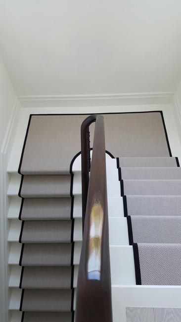 Stairs Flat Weave Grey Carpet