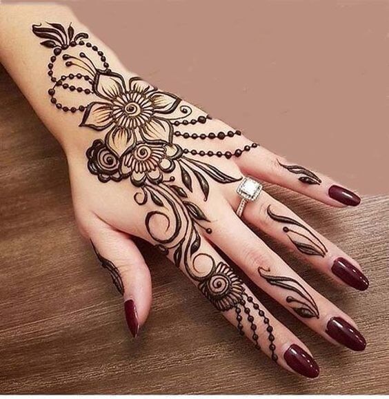 the latest henna bridal motif