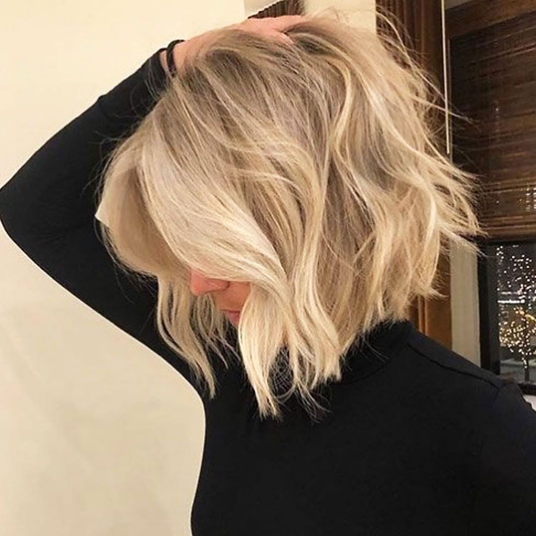 25 Short Blonde Hairstyles For Women 2023