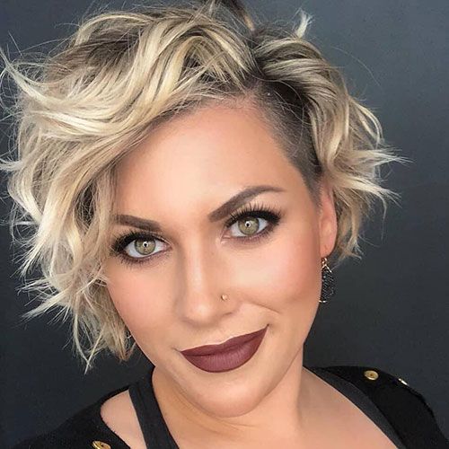 45 Best Short Hairstyles For Thick Hair (2020 Guide) 2023