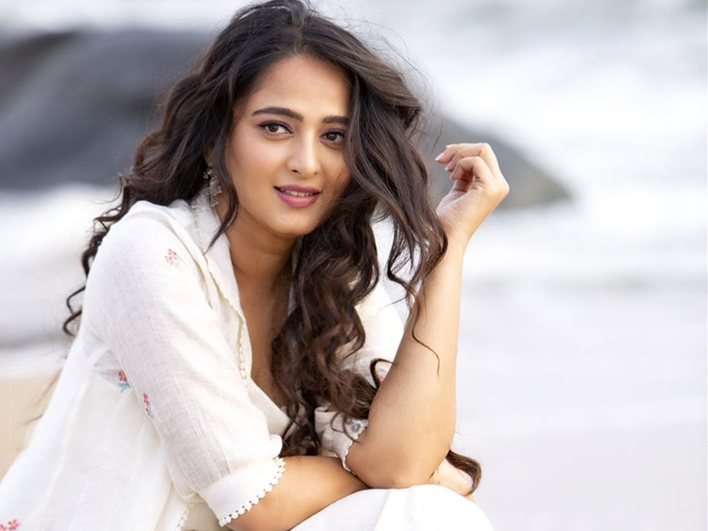 Anushka Shetty Wallpapers 1080P Hd Pictures, Images &Amp; Photos