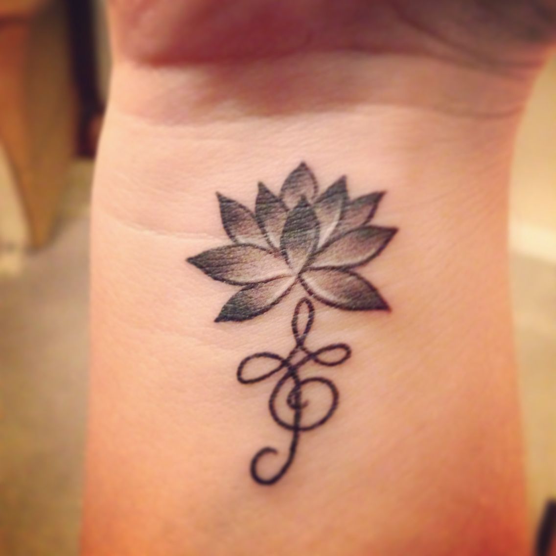 Lotus flower for strength and beauty Zibu symbol meaning embrace life. Marking m… – Lotus flower for strength and beauty Zibu symbol meaning embrace life. Marking my niece’s Lily’s – #Beauty #dr…