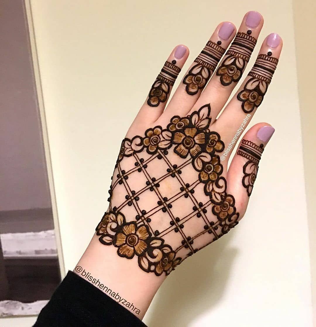 Beautiful And Simple Mehndi Designs With Videos