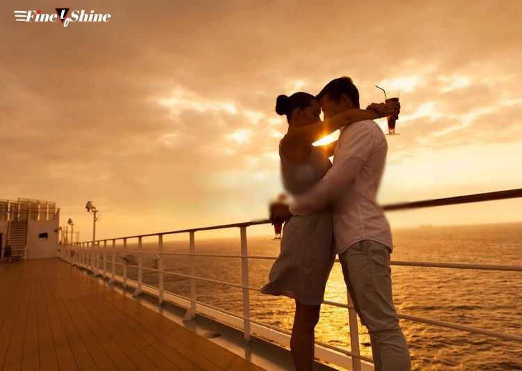 Couple Hugging Cruise Stock Image. Image Of Cruise, Attractive - 47791647