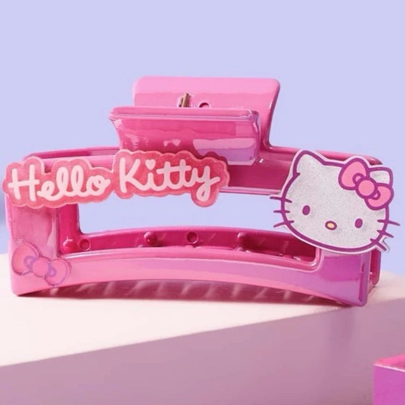 Hello Kitty Accessories | Shein X Hello Kitty Graphic Letter And Bow Geometric H