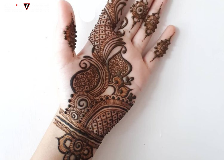 {New*} Latest Arabic Mehndi Design For Front Hand - K4 Fashion - Henna Designs Hand - #Arabic #Design #Designs #Fashion #Front