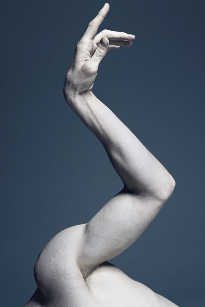These Portraits Reveal The Brutal Beauty Of Dance